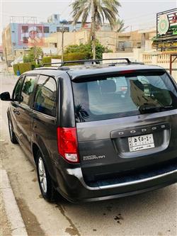 دودج كارافان